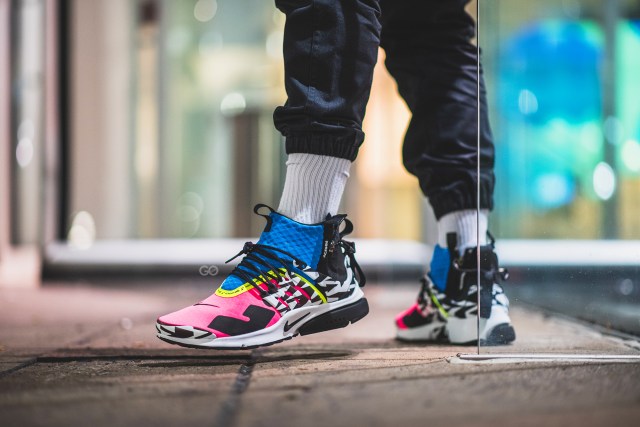 Presto Grey Nike Air Presto Mid Acronym Presto Olive On Feet